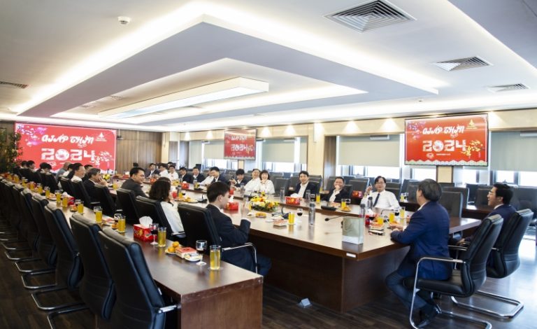 Read more about the article Gặp mặt đầu Xuân Giáp Thìn – 2024