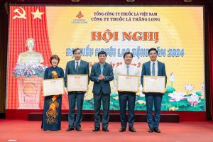 Read more about the article Công ty Thuốc lá Thăng Long: Đảm bảo quyền lợi qua Hội nghị Người lao động
