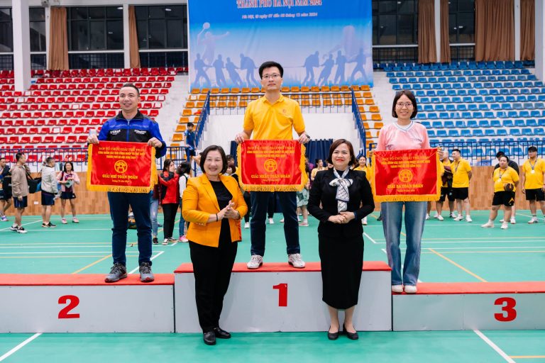 Read more about the article Công ty Thuốc lá Thăng Long tỏa sáng tại “Hội thao các khu Công nghiệp Hà Nội 2024”